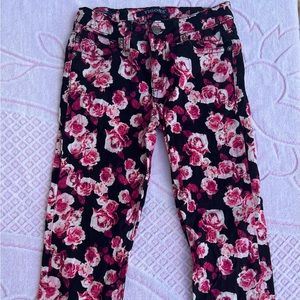 Girl's Vigoss Black & Pink Flowers Adjustable Waist Capri Pants Size 14